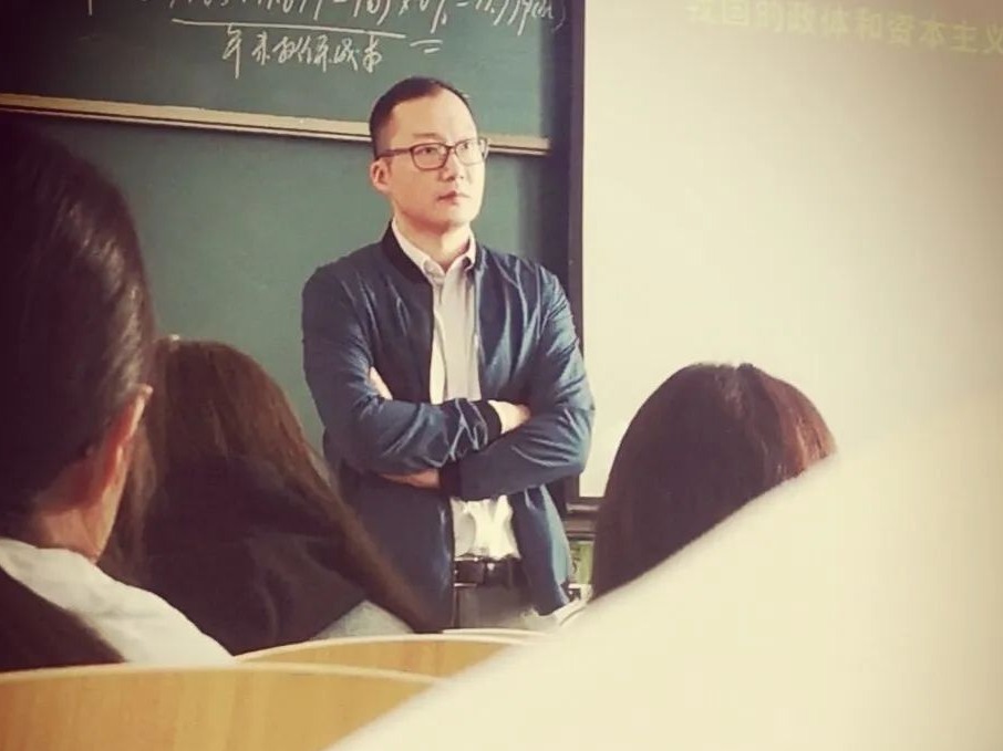 【历届教师风采】雷火电竞app官方网站最美教师之郭黎明